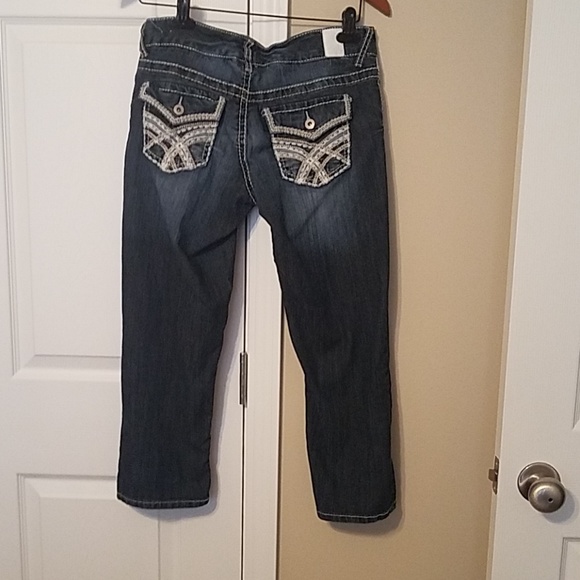 Capri pants - Picture 2 of 2